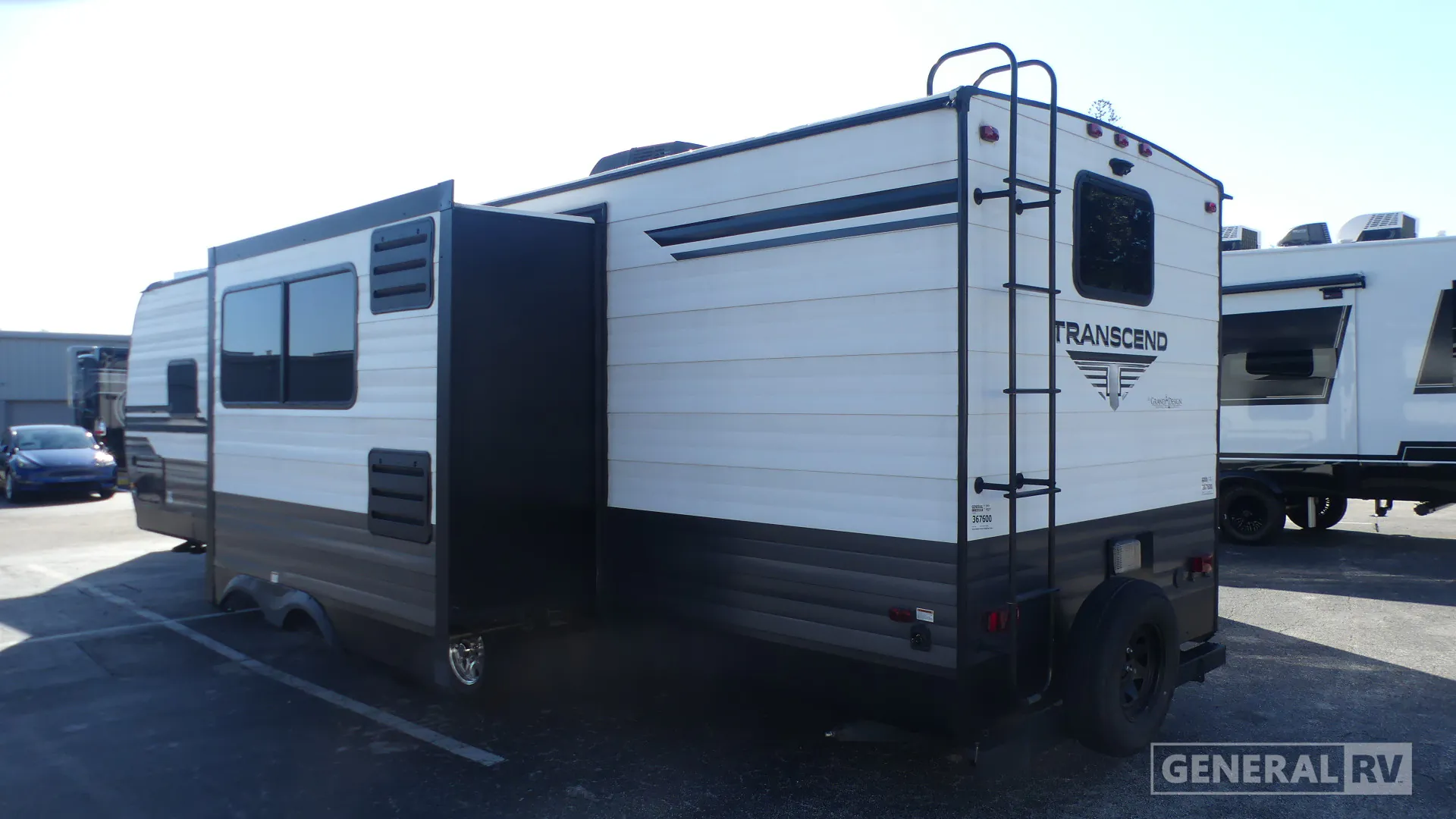 2019 Grand Design Transcend 29TBS - Photo 4