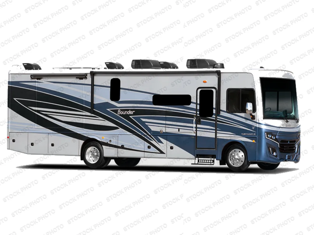 2027 Fleetwood Bounder 33C - Photo 2