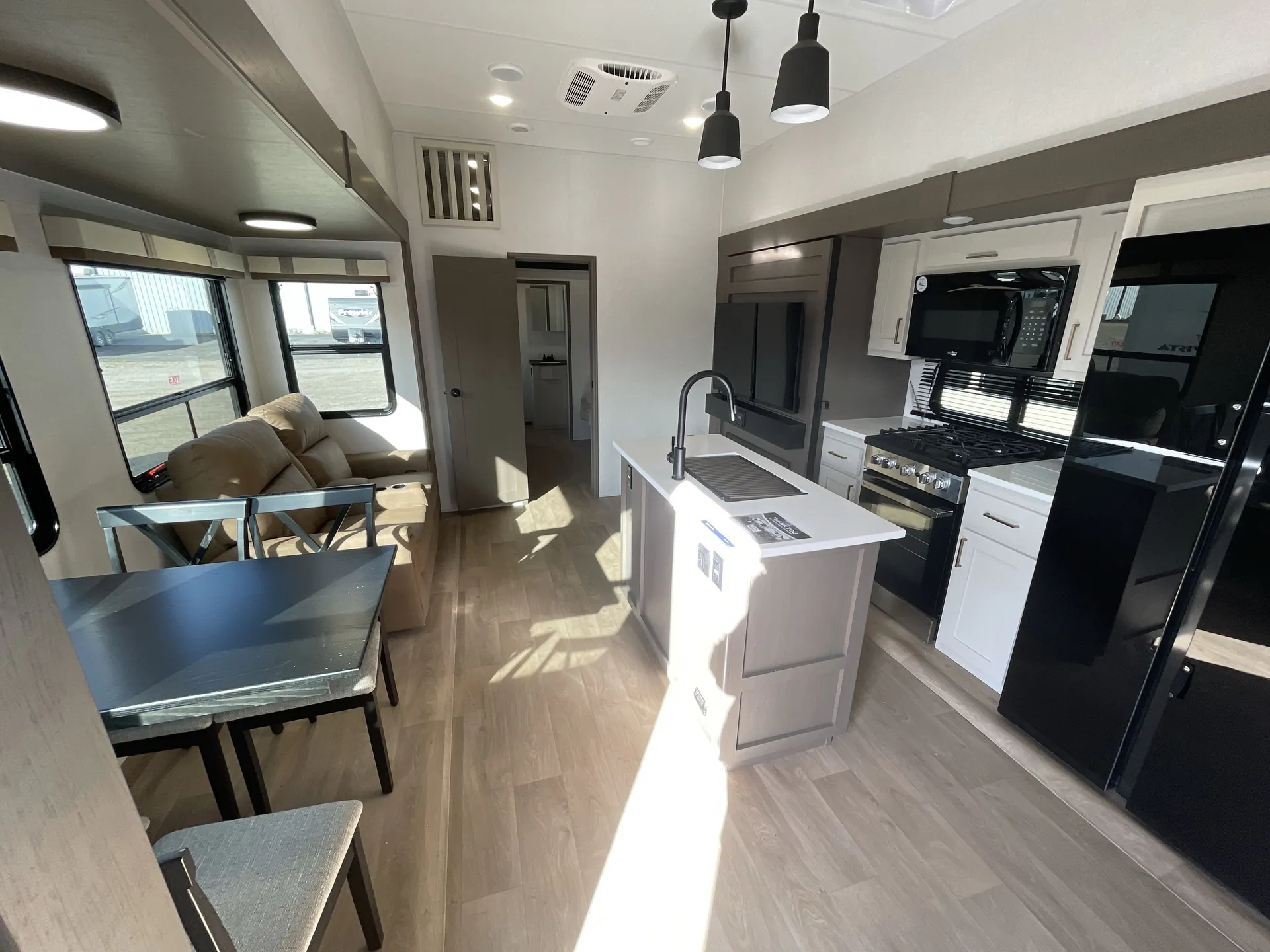 2026 East to West Tandara 389DS — living area main