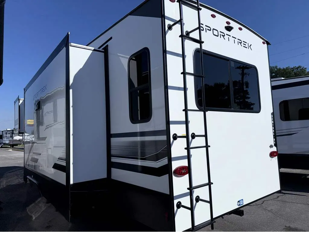 2026 Venture RV SportTrek 303VIK - Photo 3
