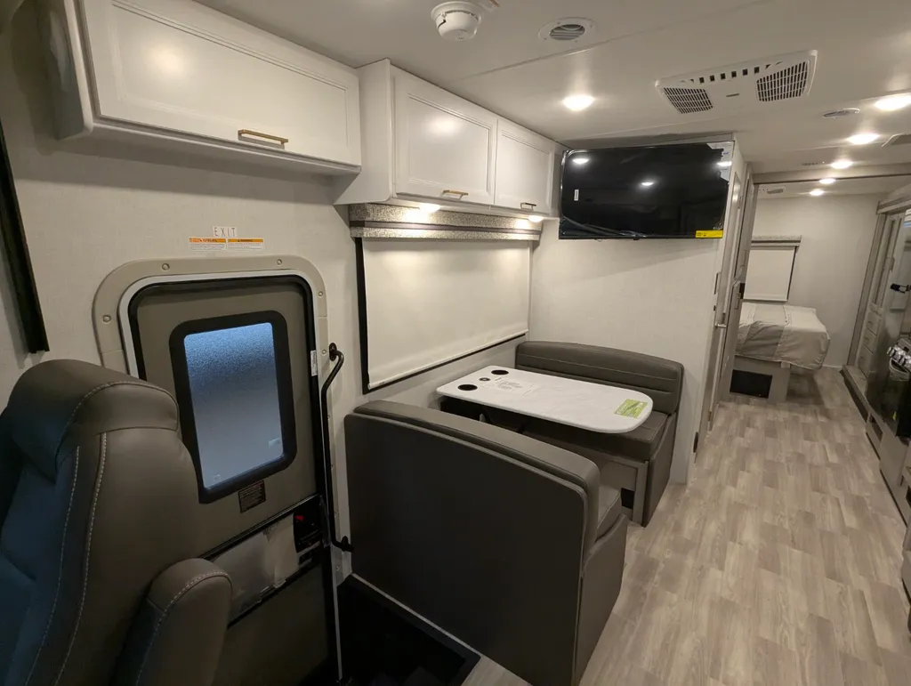 2026 Thor Motor Coach Windsport 29L, Photos photo 13