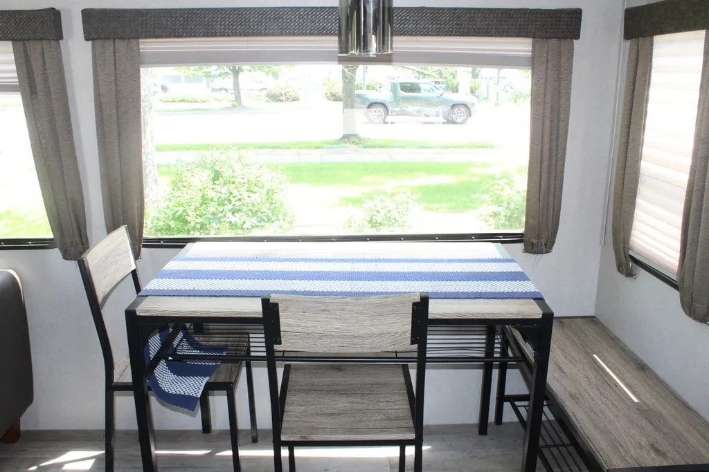 2020 Forest River Vibe 28BH, Photos photo 19