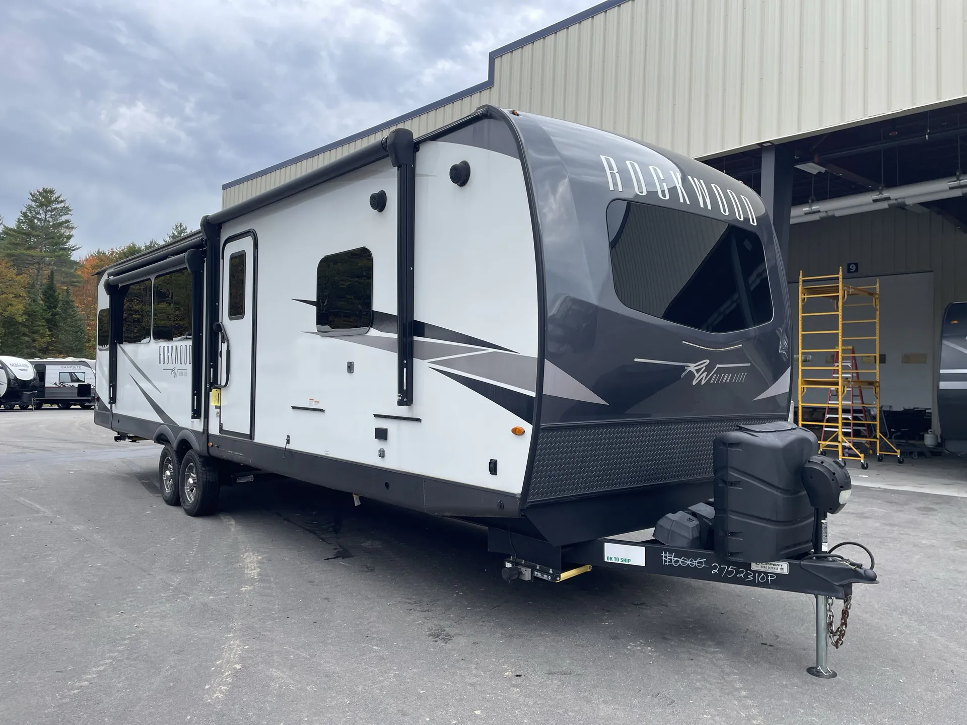 2023 Forest River Rockwood Ultra Lite 2906BS - Photo 2