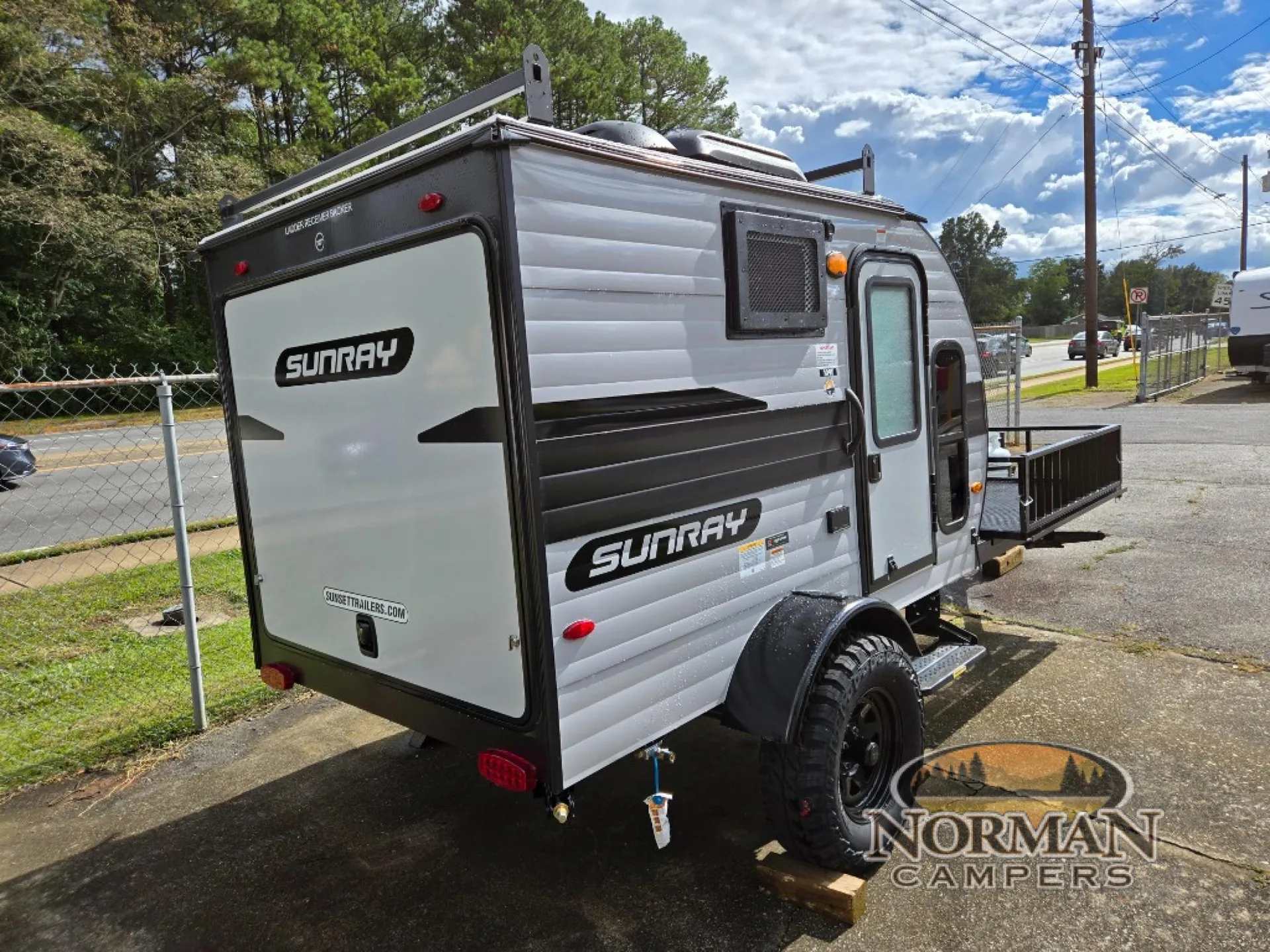 2026 Sunset Park RV Sunray 109E - Photo 4