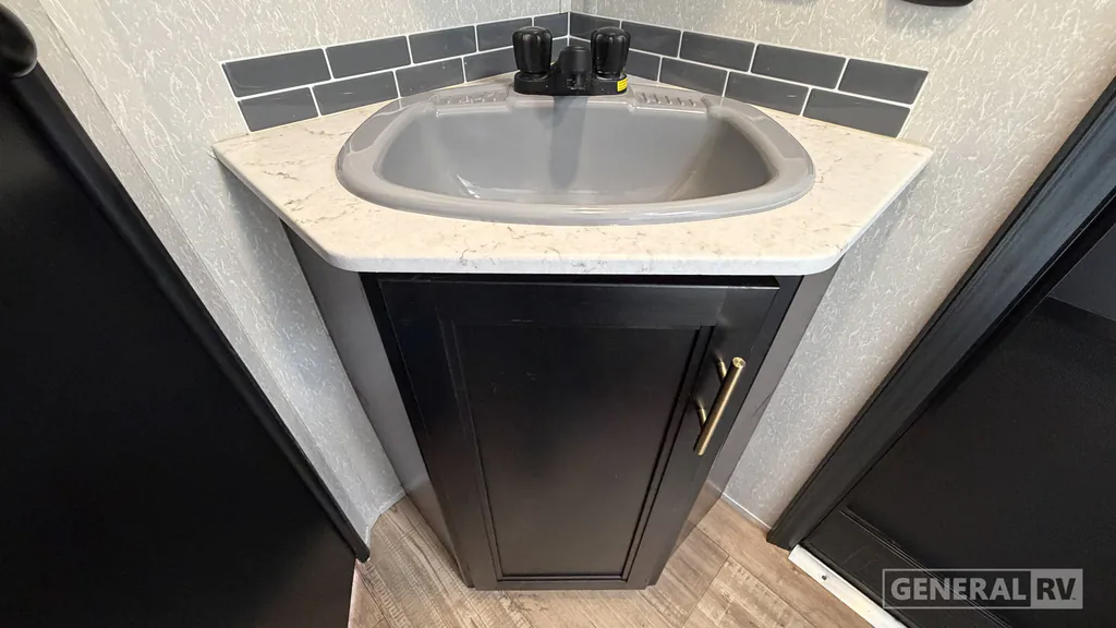 2022 Forest River Cherokee 274BRB, Photos photo 27