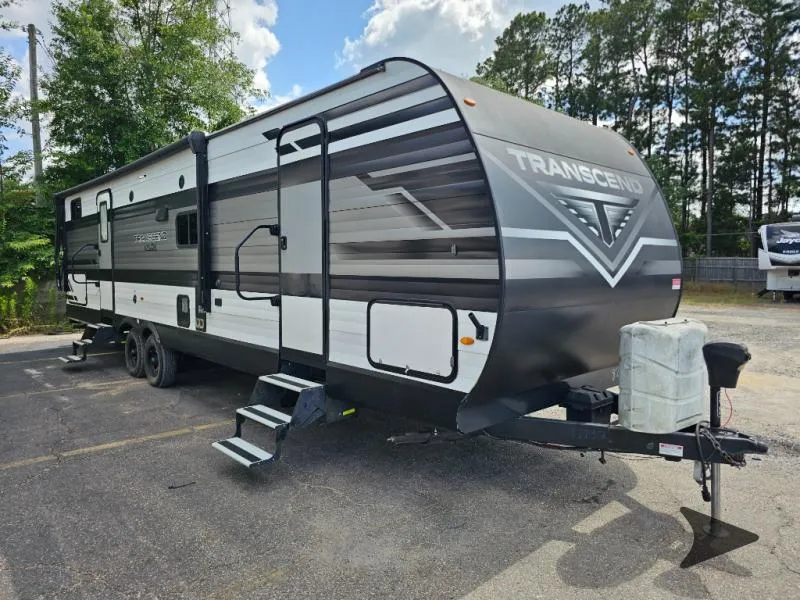 2022 Grand Design Transcend Xplor 321BH - Photo 2