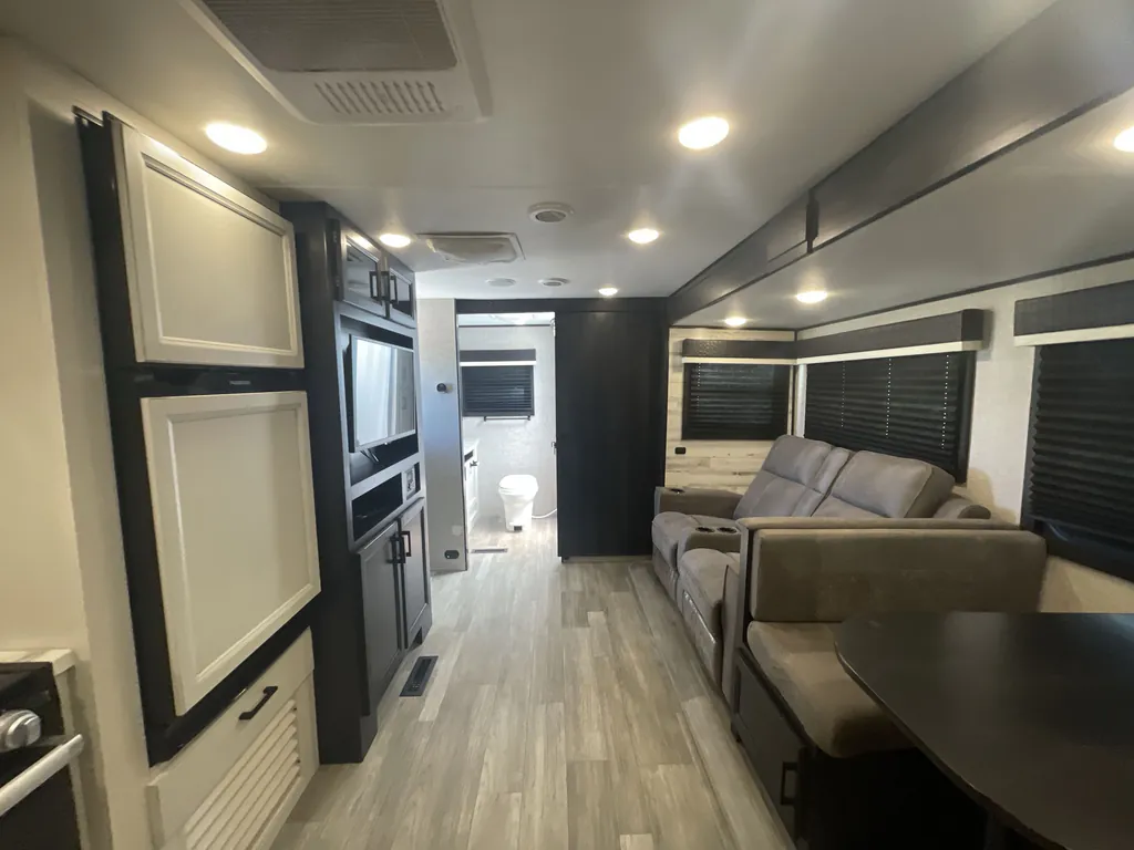 2022 Jayco Jay Feather 25RB, Photos photo 8