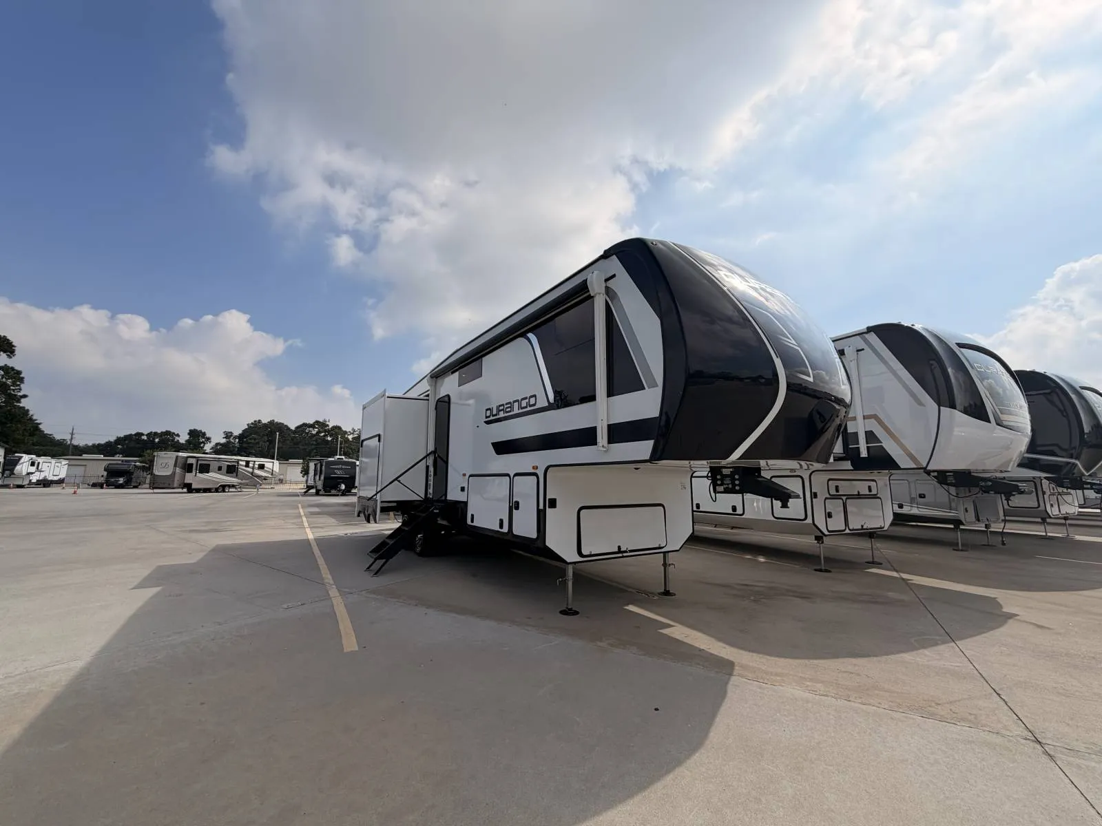 2027 Kz-rv Inc DURANGO 321RKT - Photo 4