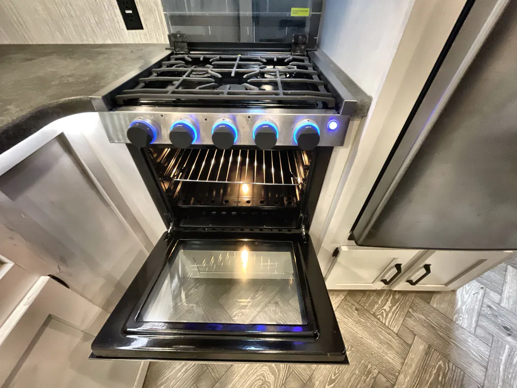 2022 Forest River Puma 26FKDS, Photos photo 10