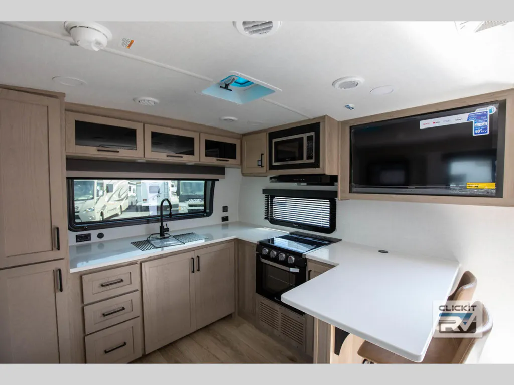 2026 Forest River Flagstaff Micro Lite 25MBR, Photos photo 11