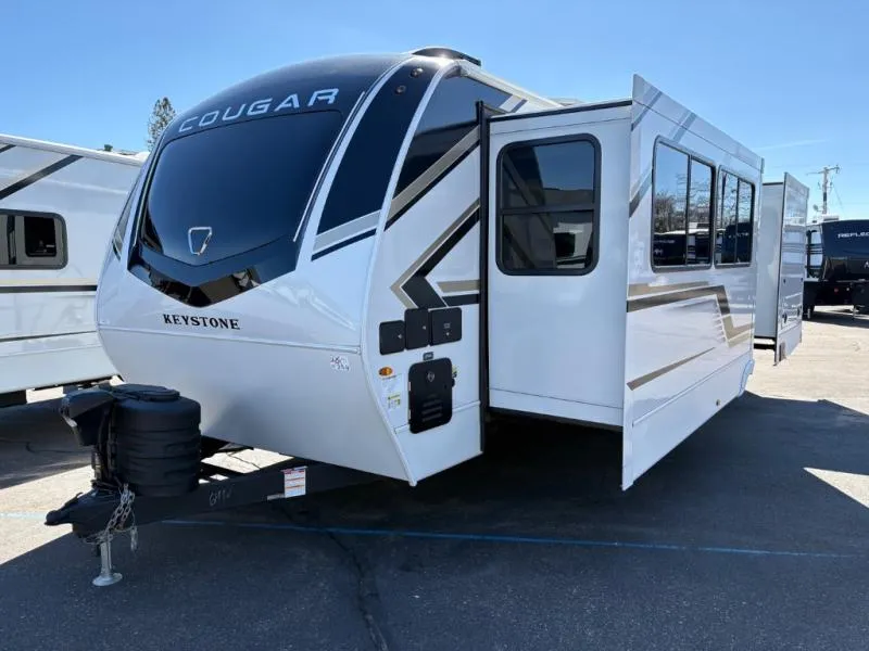 2026 Keystone RV Cougar Half-Ton 25FKD - Photo 4