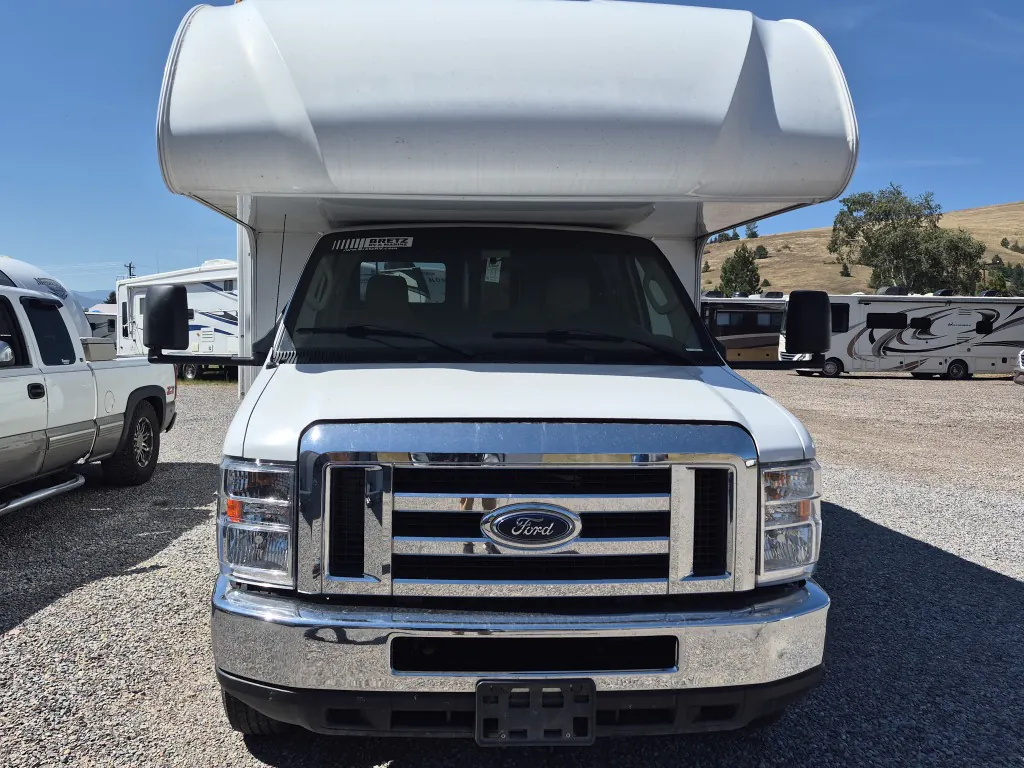 2020 Thor Motor Coach Four Winds 23U - Photo 3