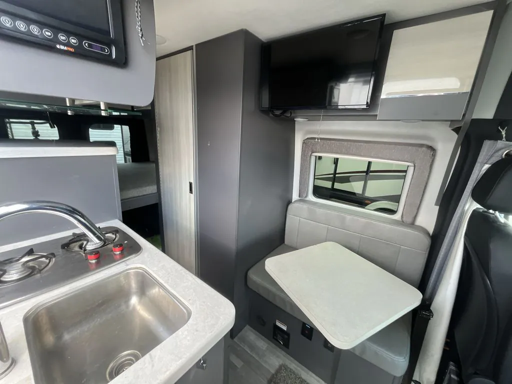 2023 Thor Motor Coach Sanctuary 19L - Photo 3