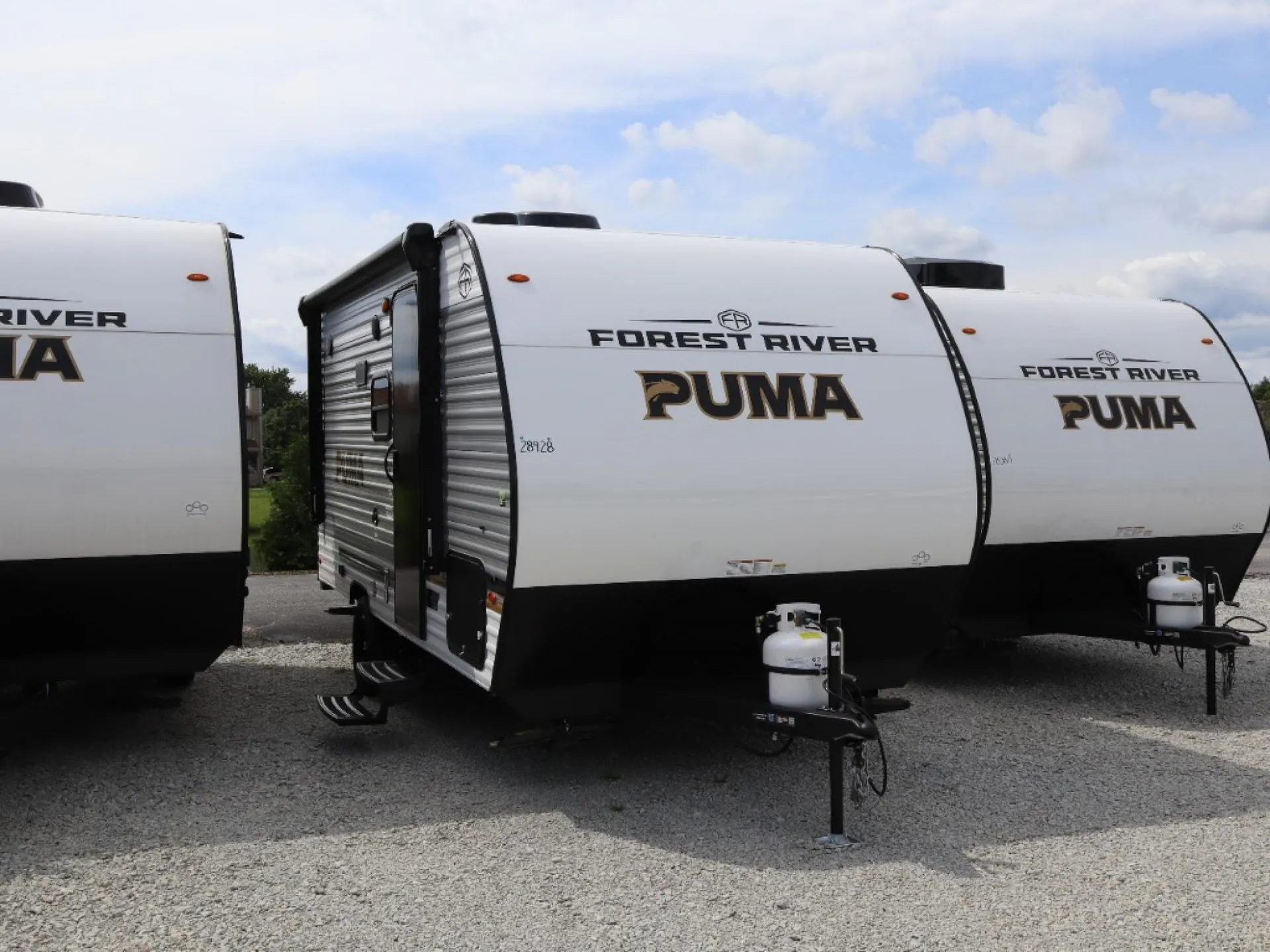 2027 Forest River Puma Camping Edition 16BHCE - Photo 3