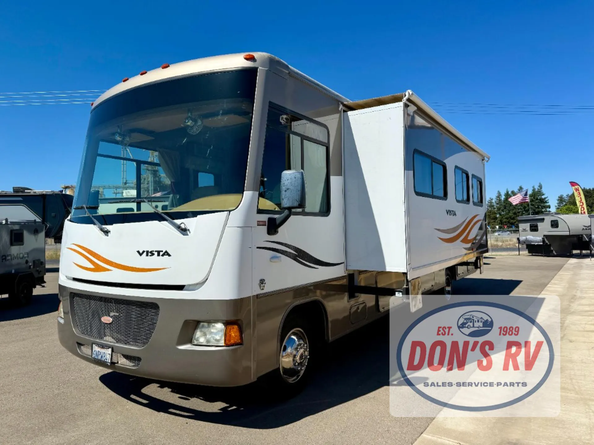 2011 Winnebago Vista 35F - Photo 3