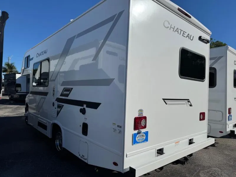 2026 Thor Motor Coach Chateau 21Z - Photo 4