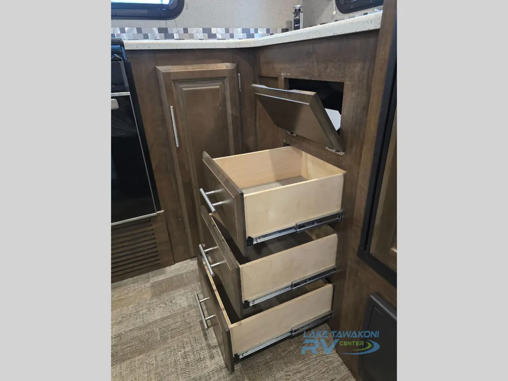 2020 Forest River Rockwood Ultra Lite 2902SW, Photos photo 32