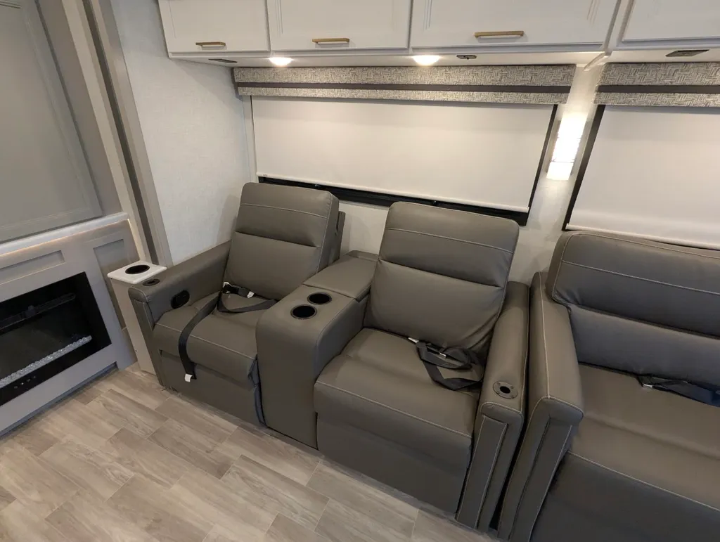 2026 Thor Motor Coach Windsport 36H, Photos photo 17