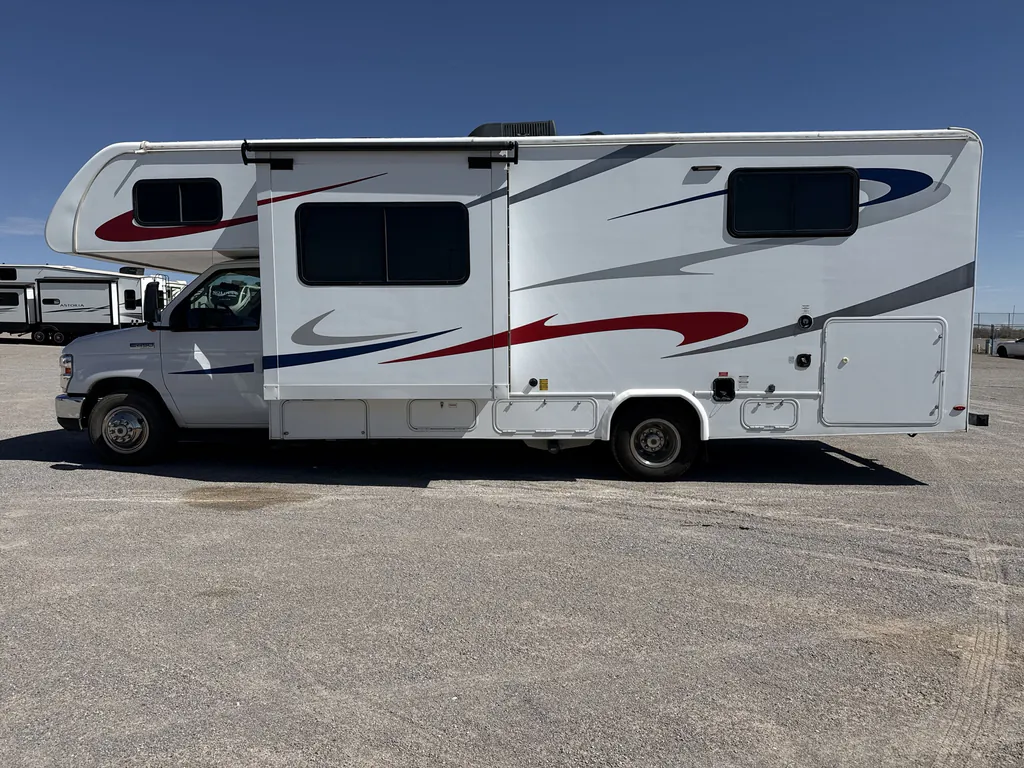 2019 Forest River Sunseeker 3050S, Photos photo 6