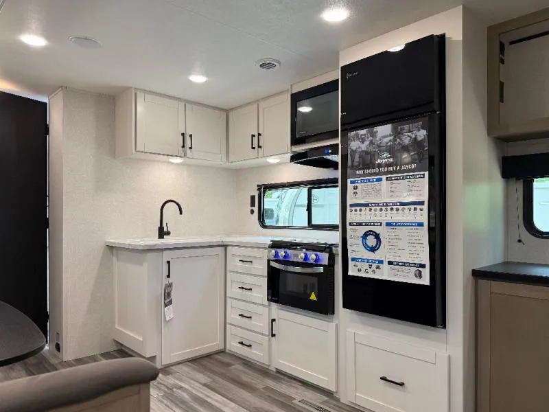 2026 Jayco Jay Flight SLX 330TBS - Photo 4