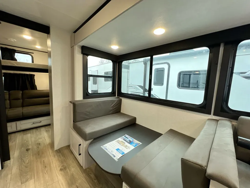 2026 Jayco Jay Feather 29QBH, Photos photo 10