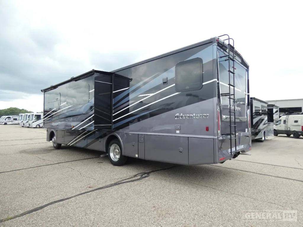 2025 Winnebago Adventurer 35F - Photo 4