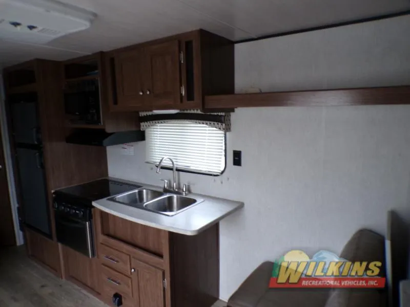 2018 Heartland Prowler Lynx Used    25 LX - Photo 2
