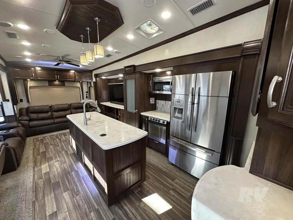2017 Forest River Cardinal 3456RL, Photos photo 7