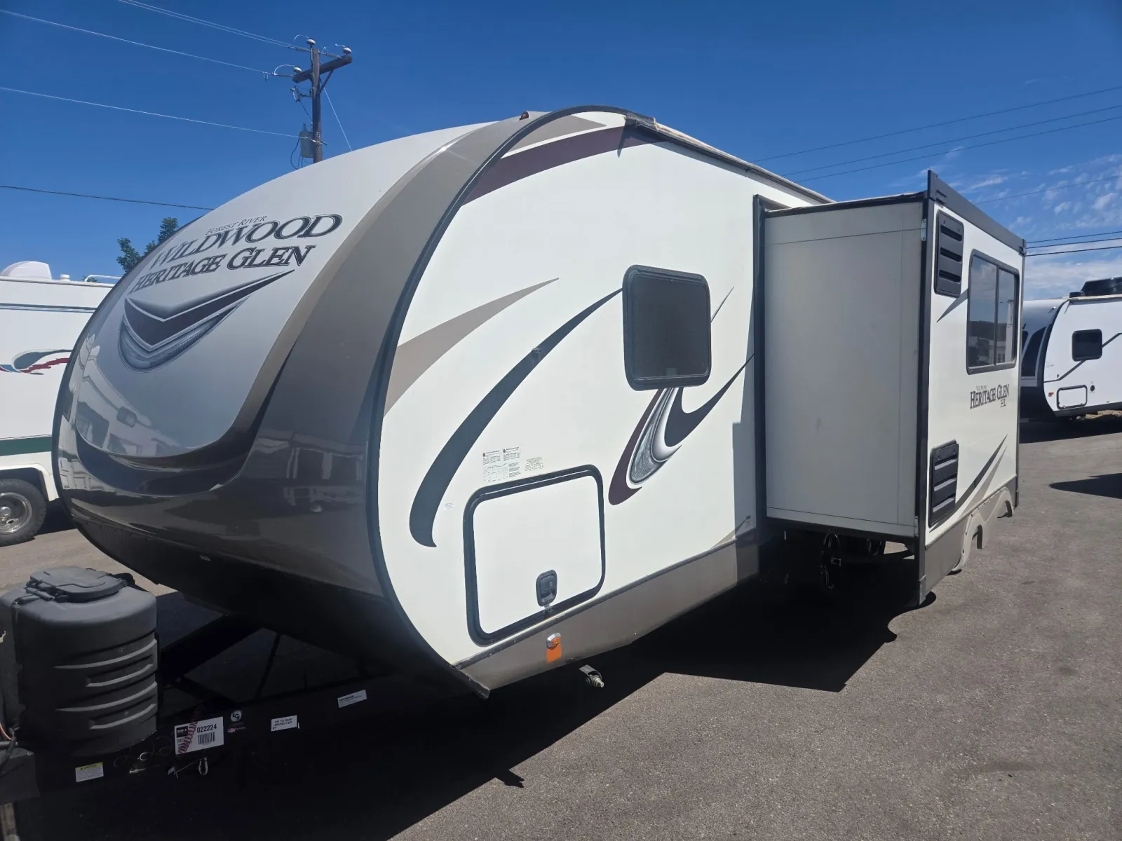 2021 Forest River Rv Wildwood Heritage Glenn - Photo 2