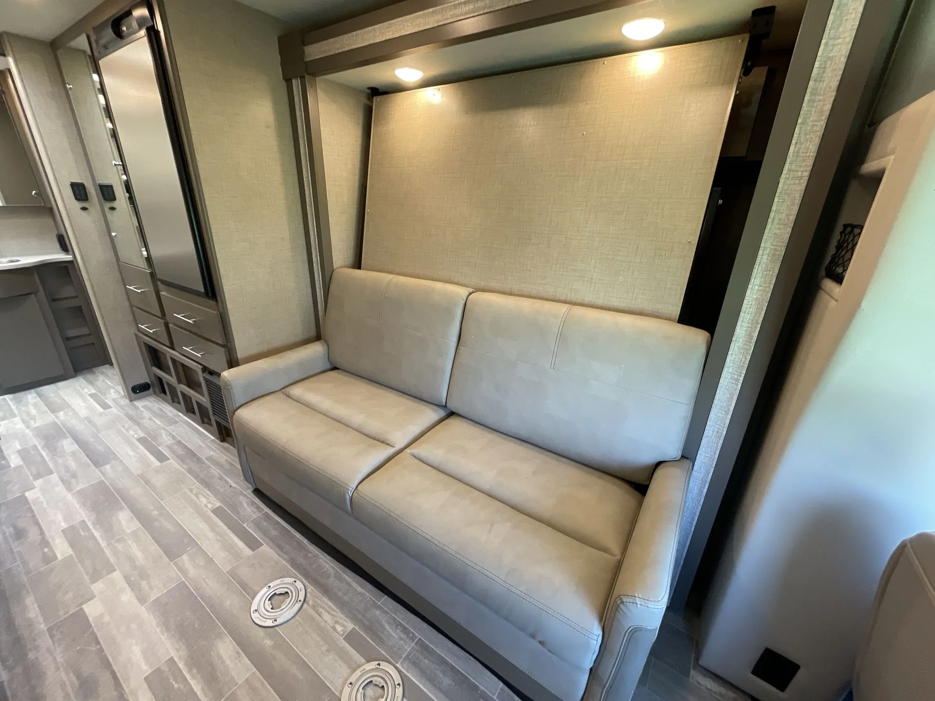2021 Thor Motor Coach Gemini 23TE - Photo 3