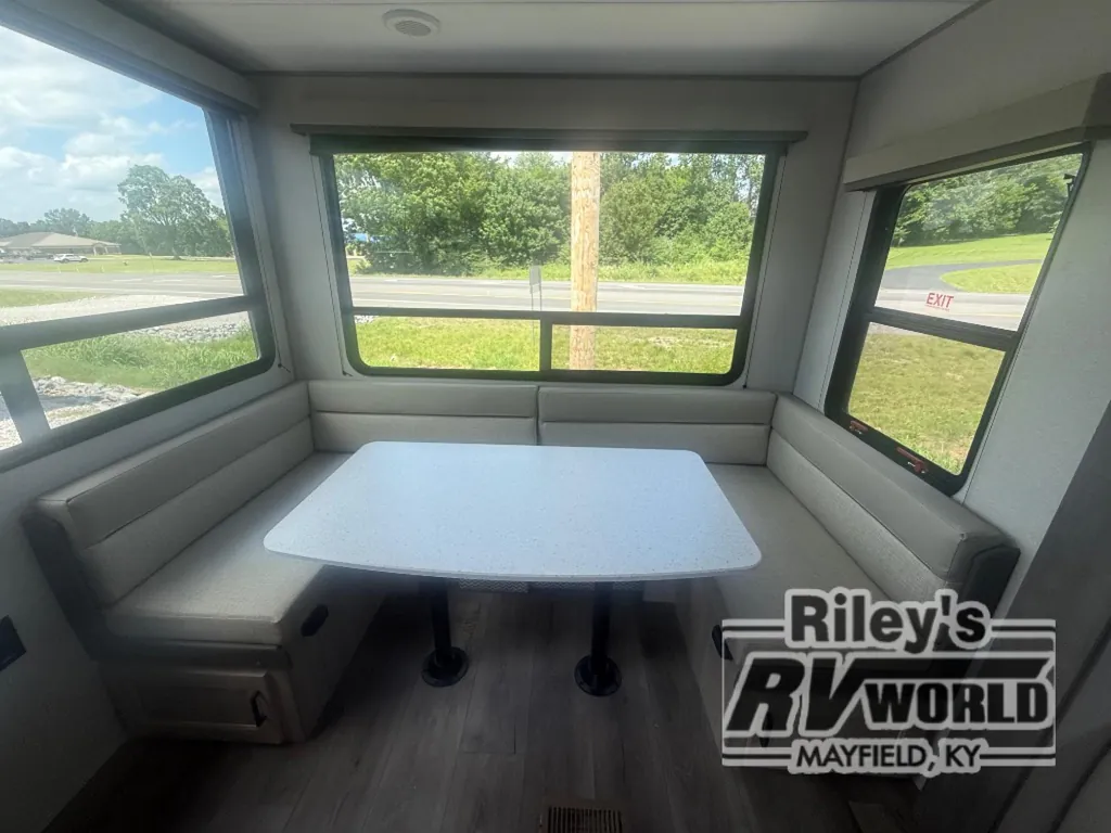 2026 Coachmen Catalina Legacy Edition 283RNR, Photos photo 31