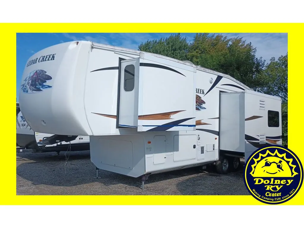 2013 Forest River Cedar Creek 30RL - Photo 3