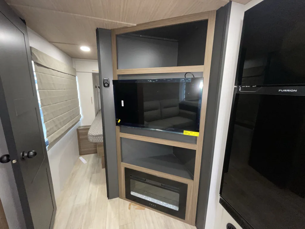 2026 Forest River Vibe Extreme Lite 2600BH, Photos photo 14