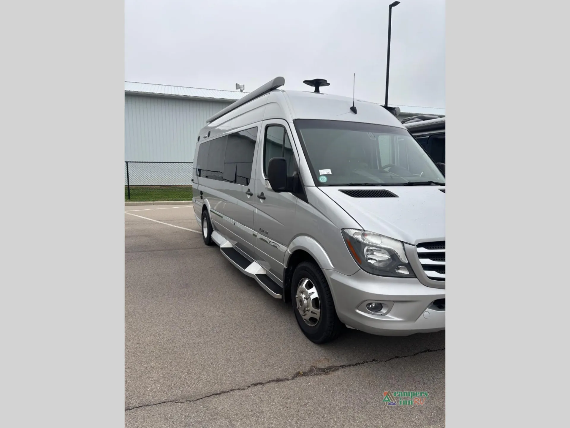 2018 Winnebago Era 70M - Photo 2