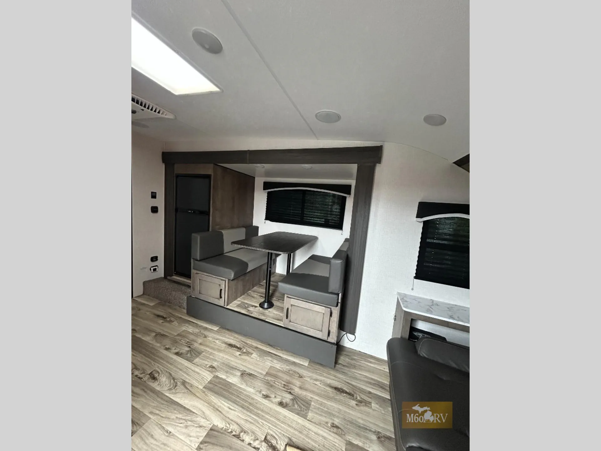 2023 Venture RV Sonic SN241VFL dealer photo 9 from M60 RV