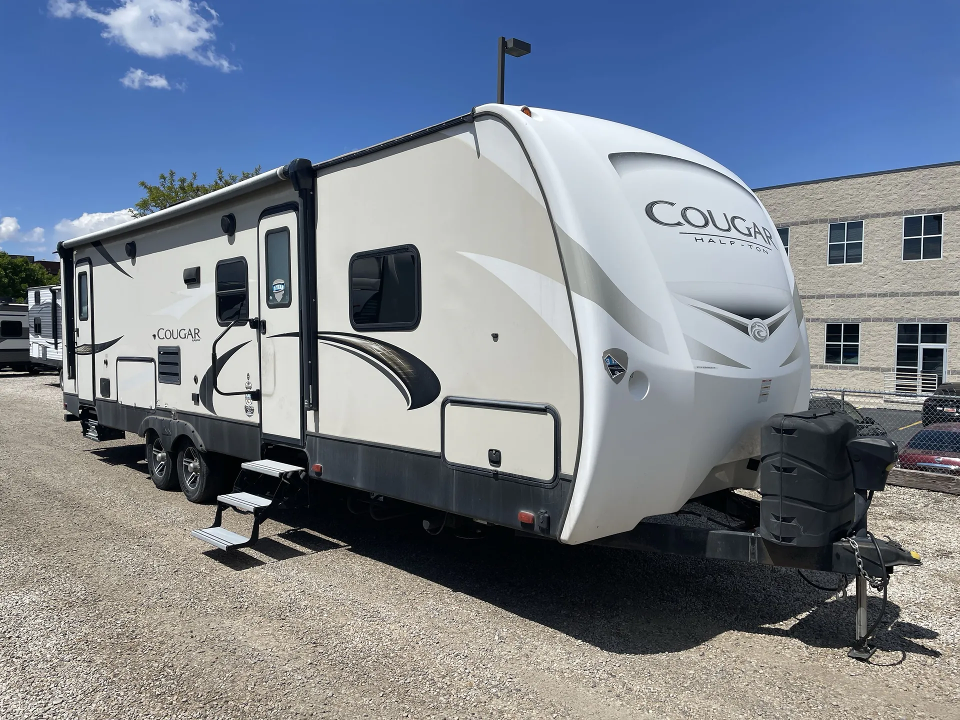 2018 Keystone Cougar 29BHSWE - Photo 2