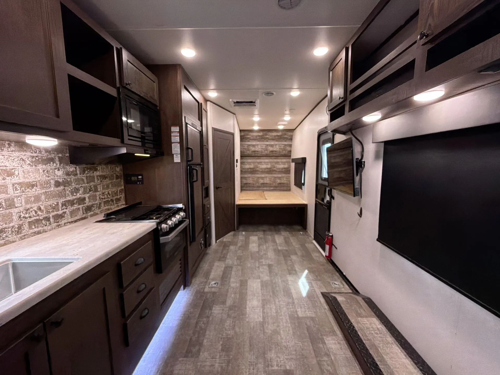 2020 Forest River XLR Hyperlite 2217 — living area main