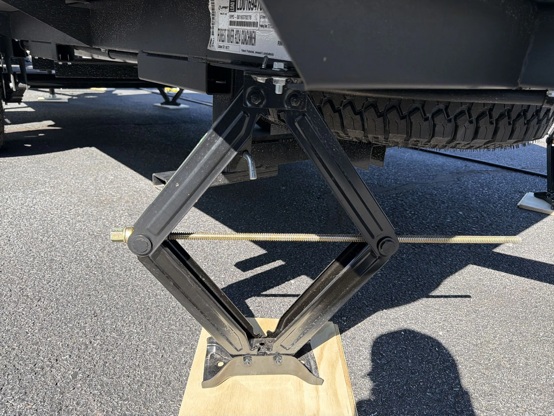 2027 Coachmen Remote 14R - Photo 3