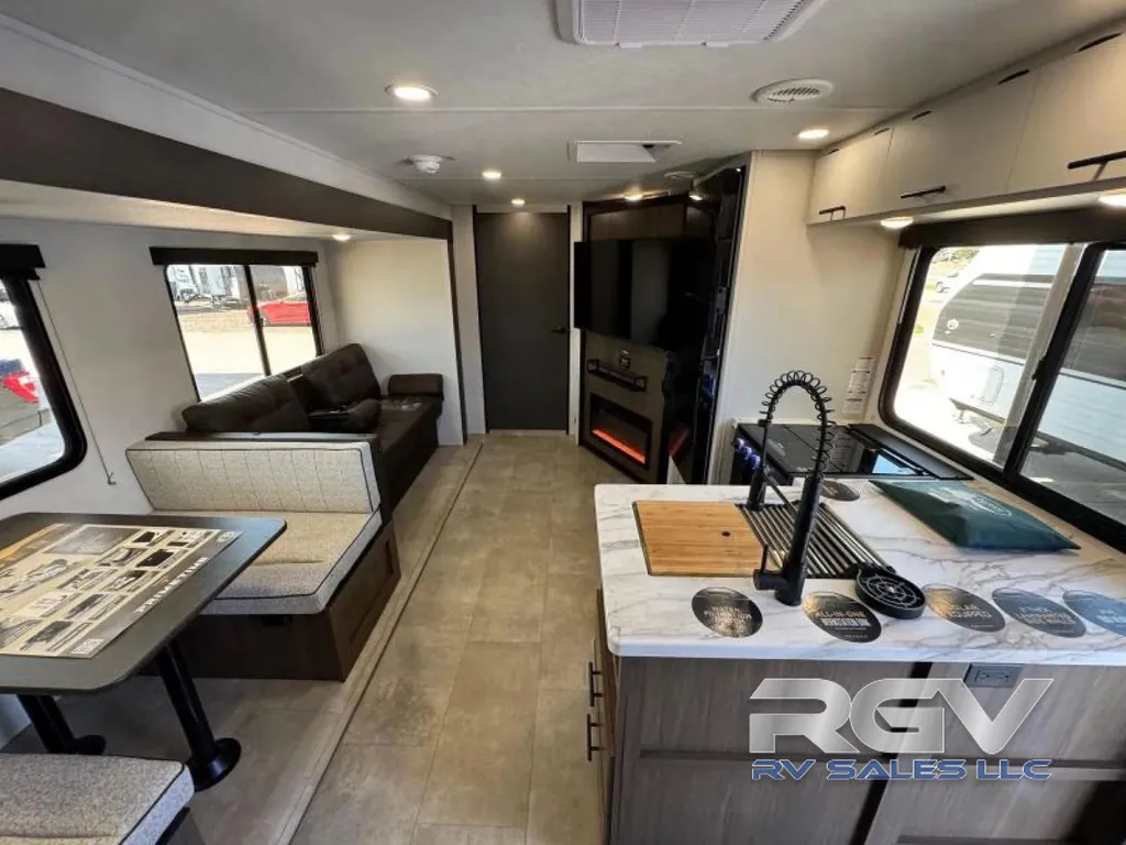 2027 Forest River Tracer 275BH, Photos photo 18