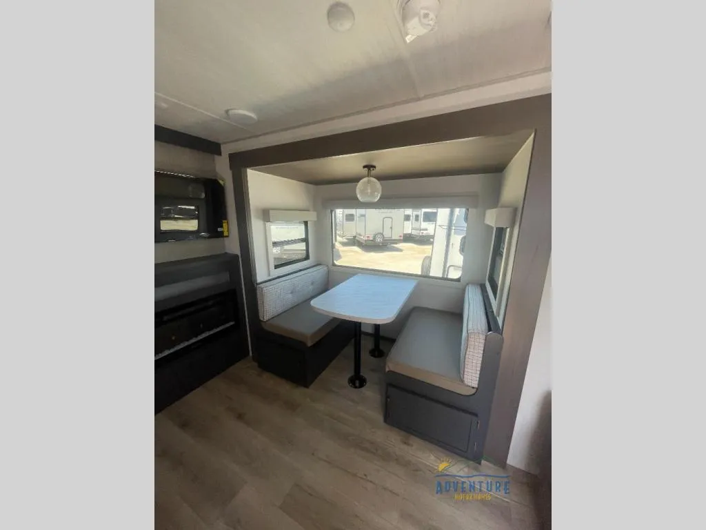 2027 Forest River Surveyor Legend 252RBLE - Photo 3