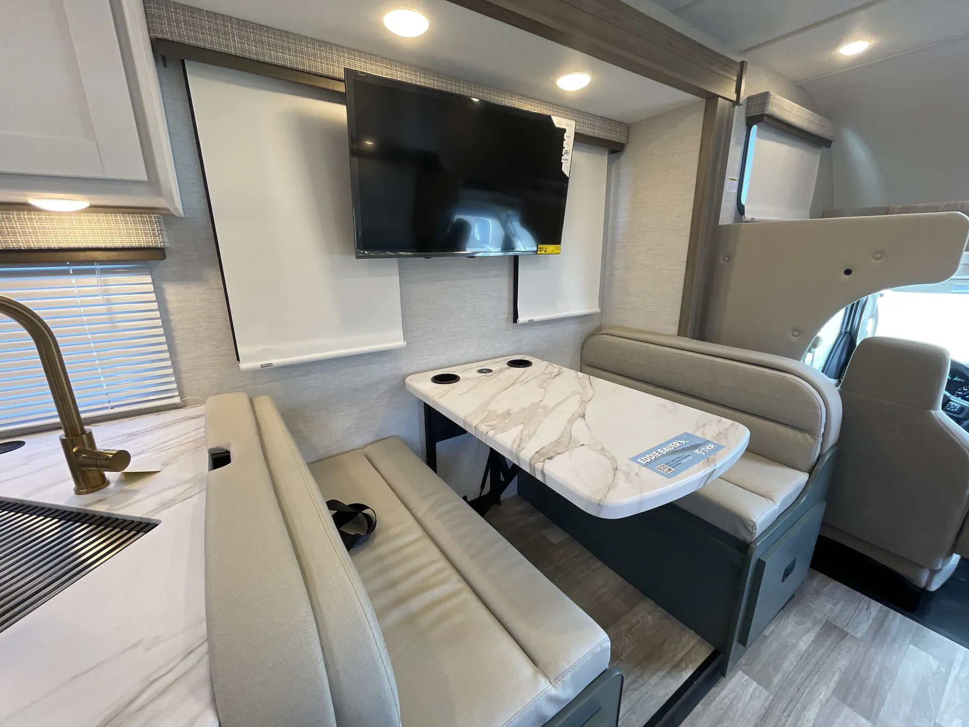 2026 Thor Motor Coach Freedom Eddie Bauer 28EB - Photo 4