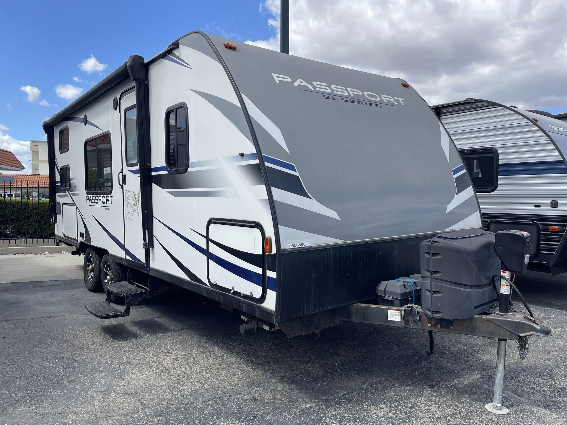 2020 Keystone Passport SL Series 239MLWE - Photo 2
