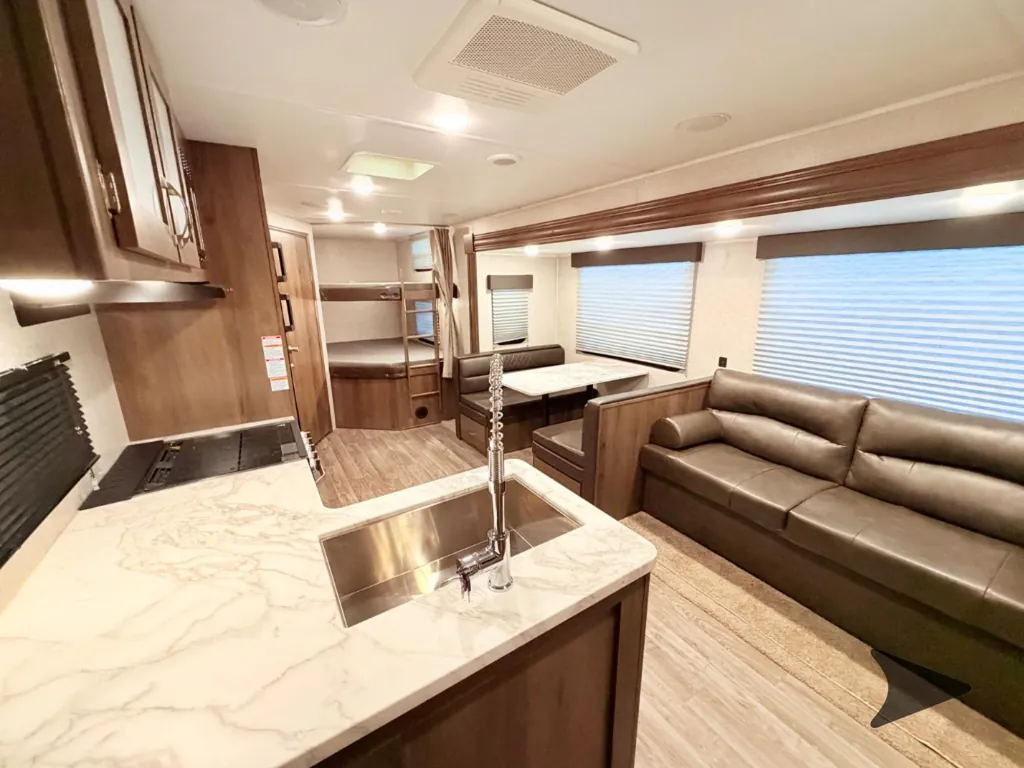 2021 East to West Della Terra 271BH, Photos photo 11