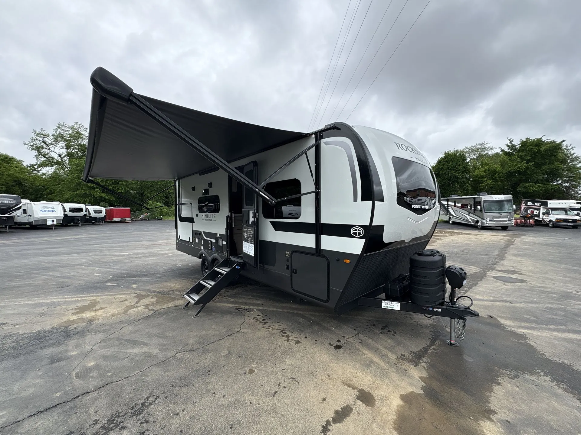 2026 Forest River Rockwood Mini Lite 2513S - Photo 3