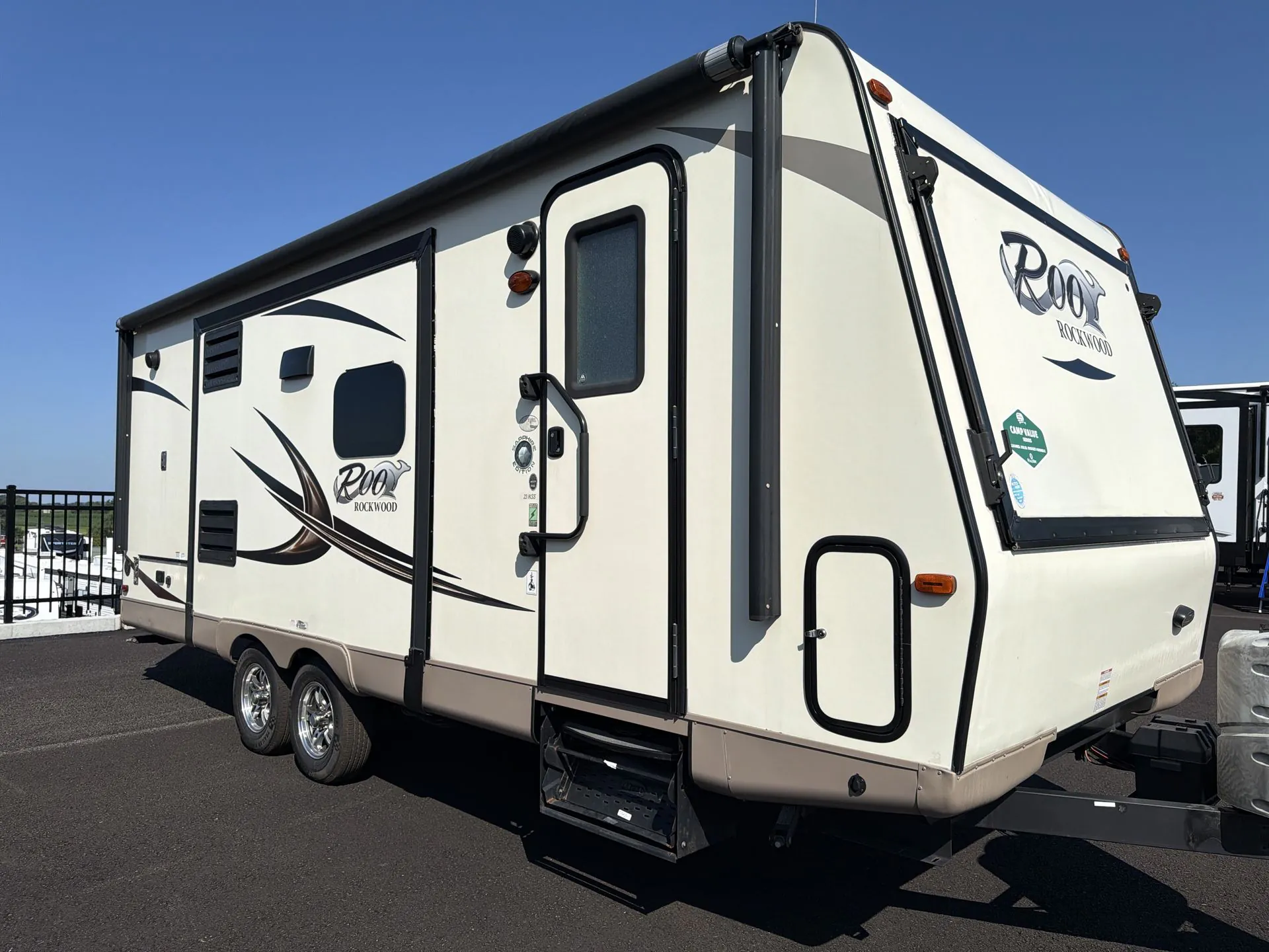2016 Forest River Rockwood Roo 23IKSS