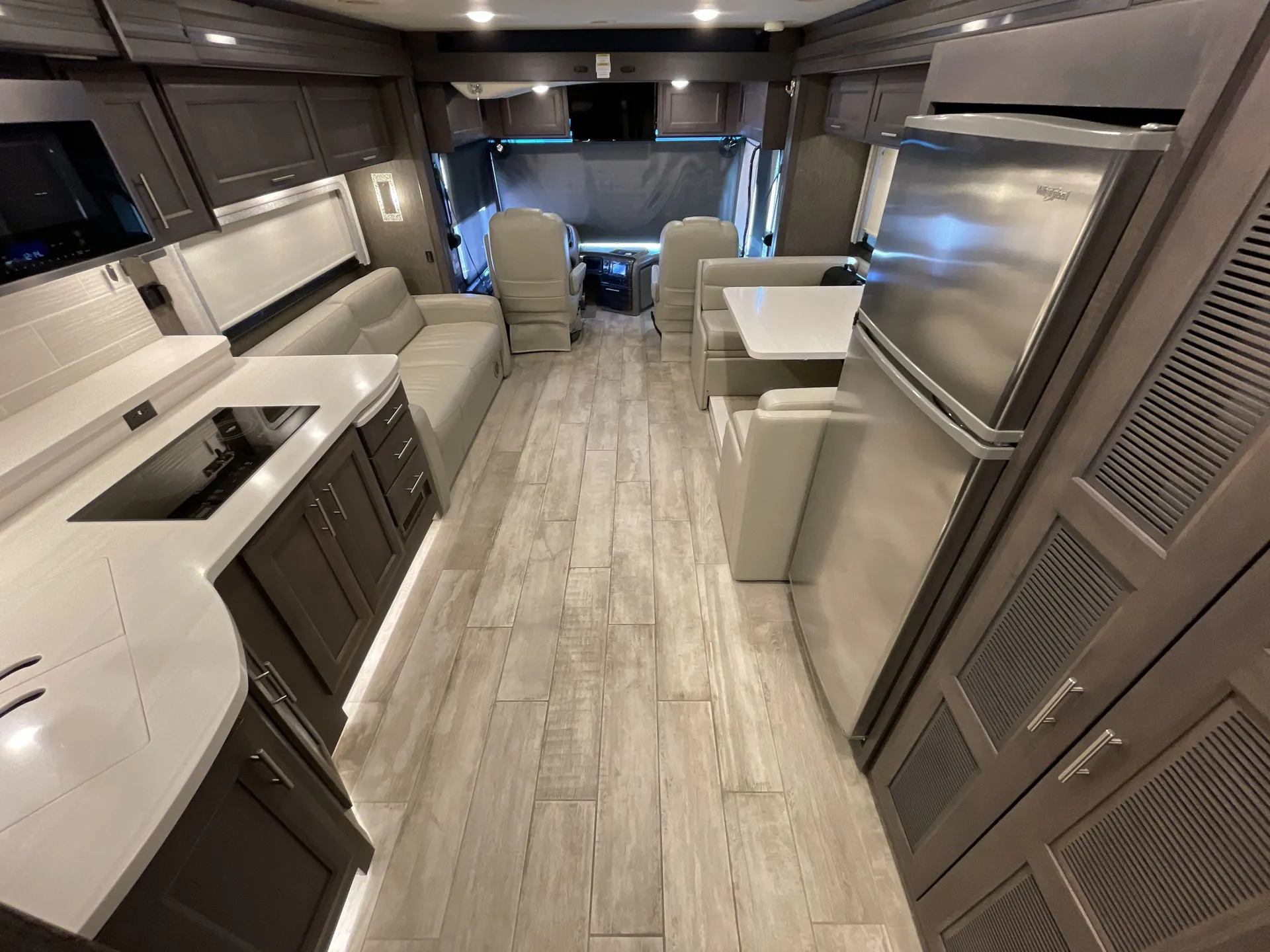 2021 Thor Motor Coach Aria 4000 — living area main