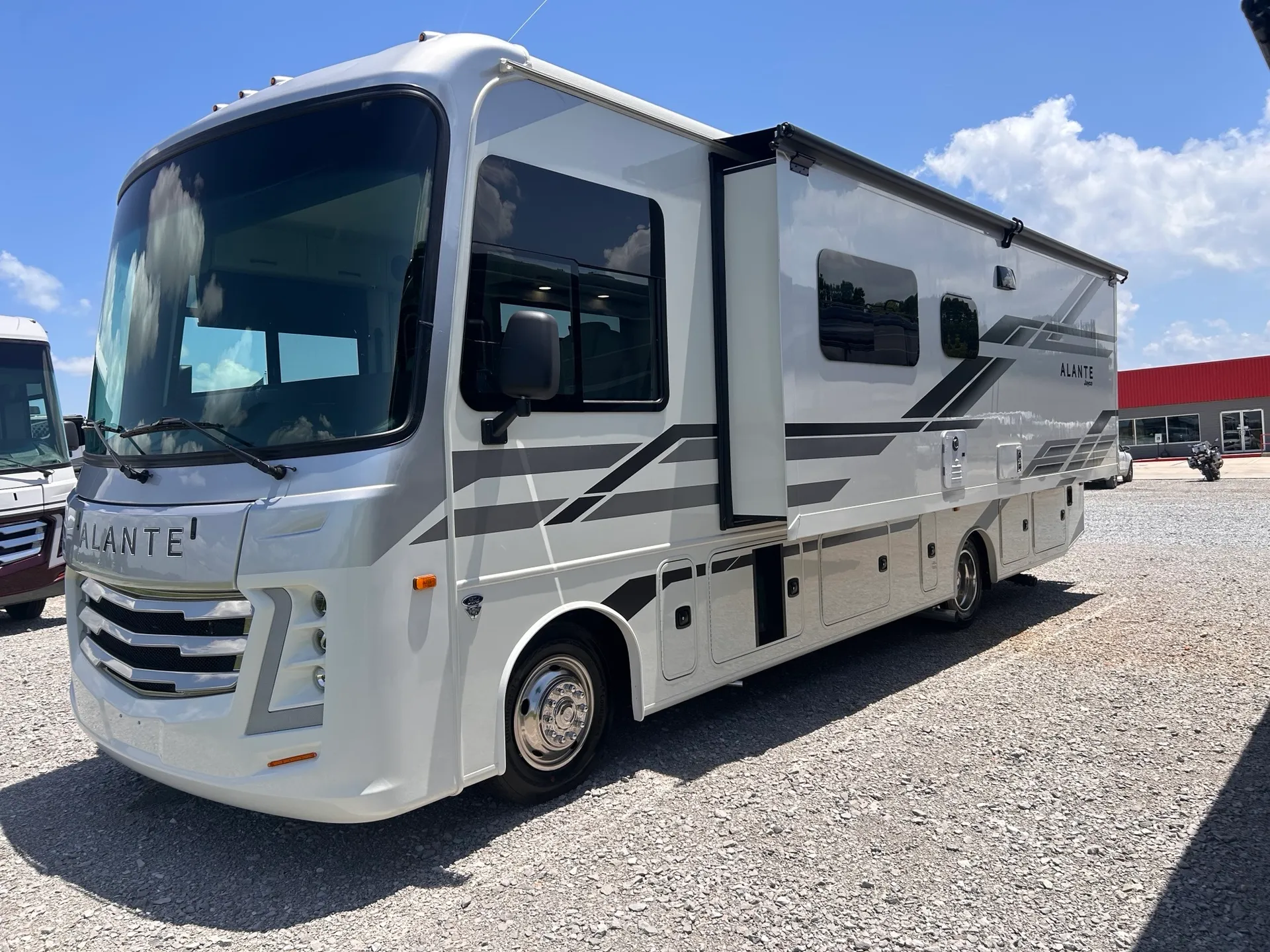 2027 Jayco Alante 29S - Photo 4