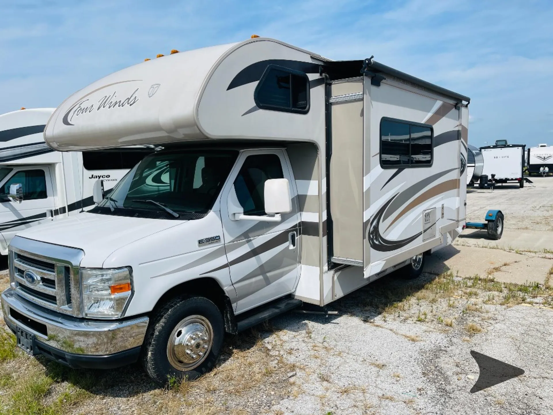 2013 Thor Motor Coach Four Winds 24C - Photo 4