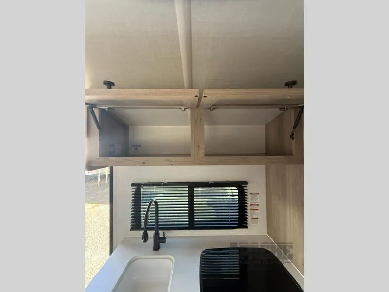 2026 Forest River RV Flagstaff E-Pro 17LE - Photo 4