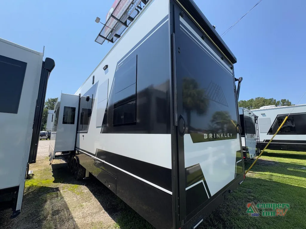 2026 Brinkley Model G 4100, Photos photo 7
